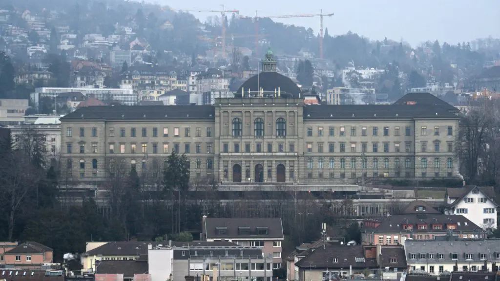 Conheça a ETH Zurique, a universidade que formou Albert Einstein