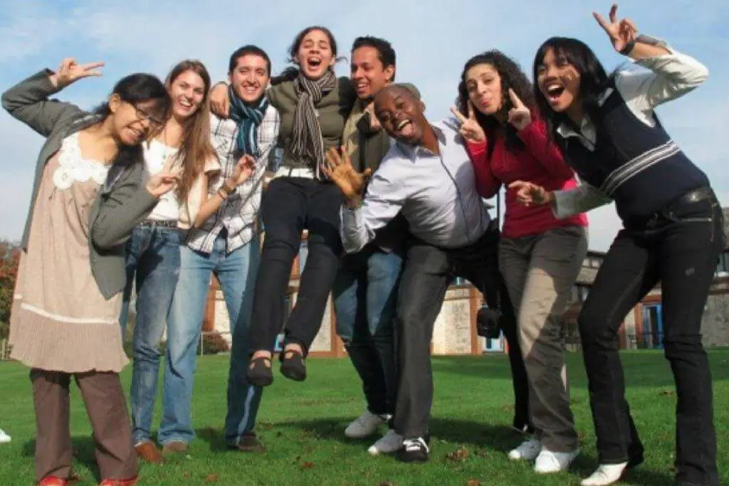 Global Changemakers seleciona jovens para evento sobre impacto social