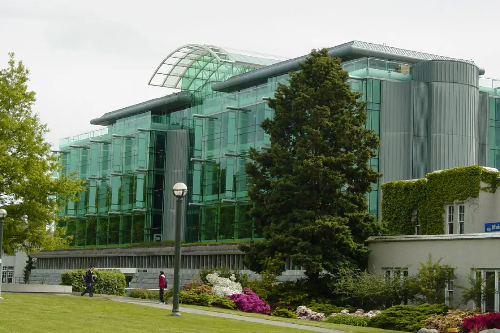 Bolsas de graduação na UBC, uma das melhores universidades do Canadá