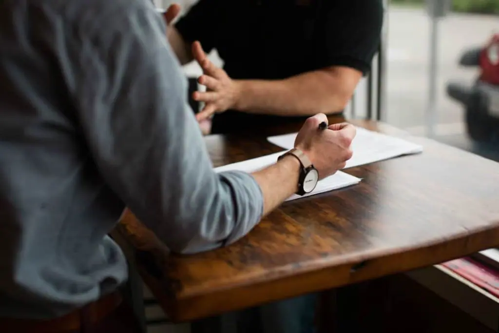 Como é o processo de decisão das escolas de MBA no exterior?
