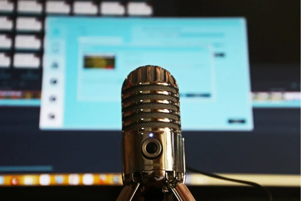 Podcasts para viajar sem sair de casa