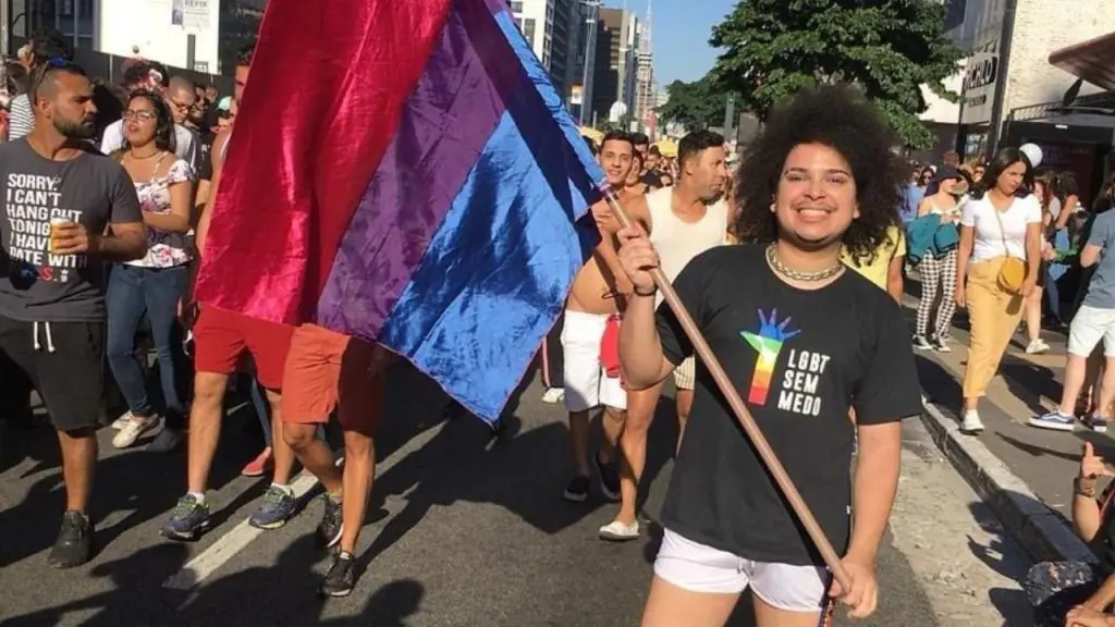 Finalistas do Programa de Líderes e Prep fazem vaquinha para graduação no exterior
